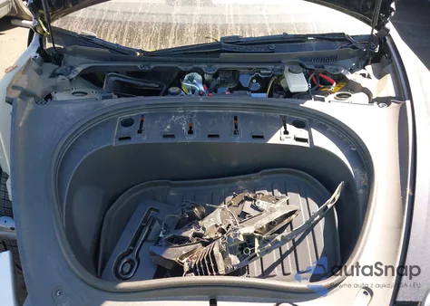 2024 Tesla Model 3 Long Range Dual Motor All-Wheel Drive/Rear-Wheel Drive from USA, damaged, VIN 5YJ3E1EA1RF823525